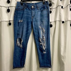 Boyfriend jeans size 6